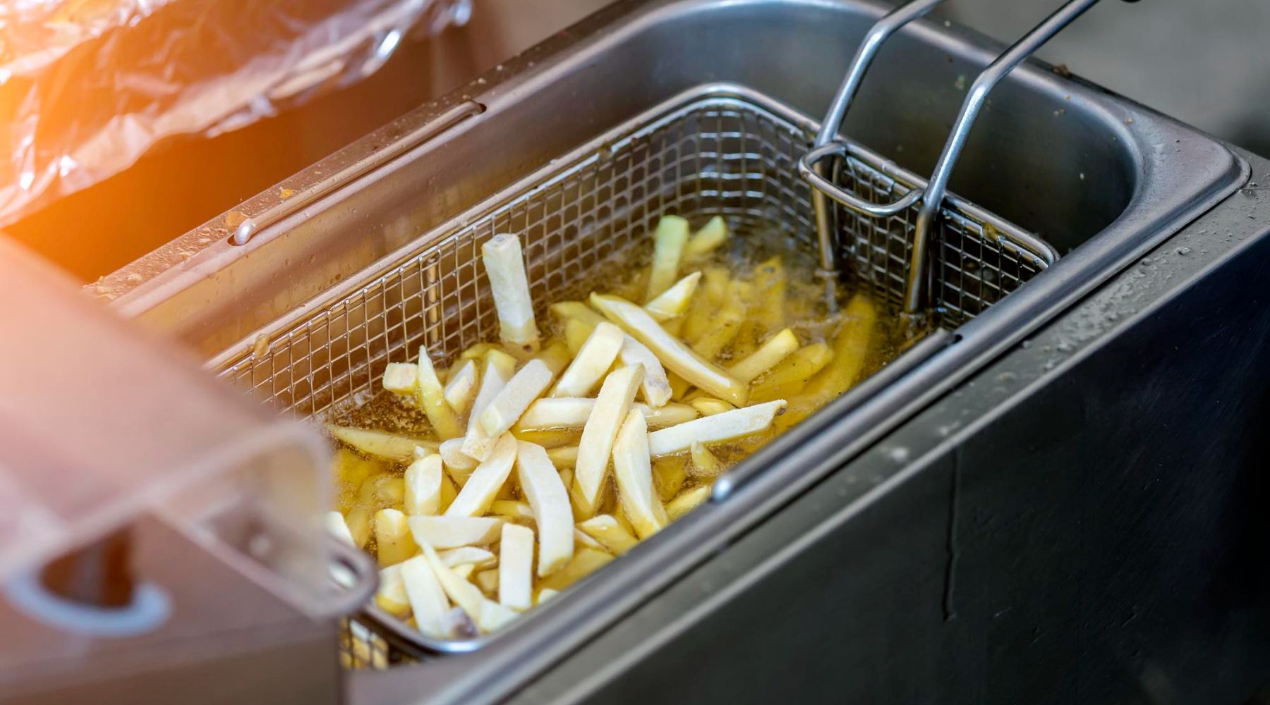 7 raisons pour lesquelles vous avez besoin d'une friteuse professionnelle